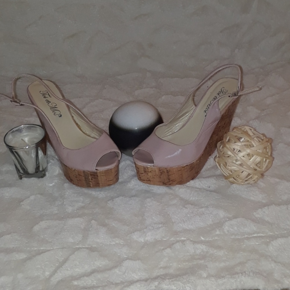 Shoes - Picture 2 of 2